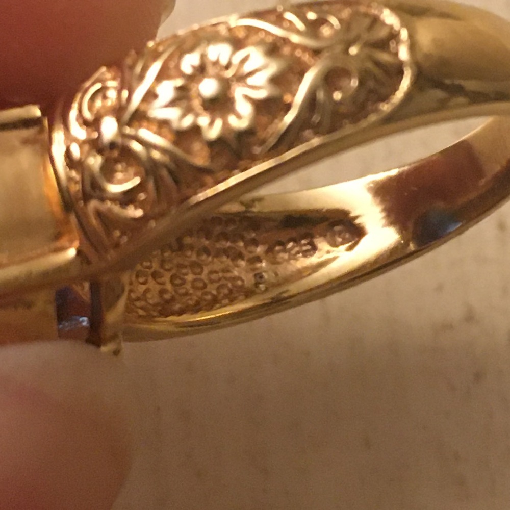 Vintage  blue stone ring with gold design - Picture 7 of 7